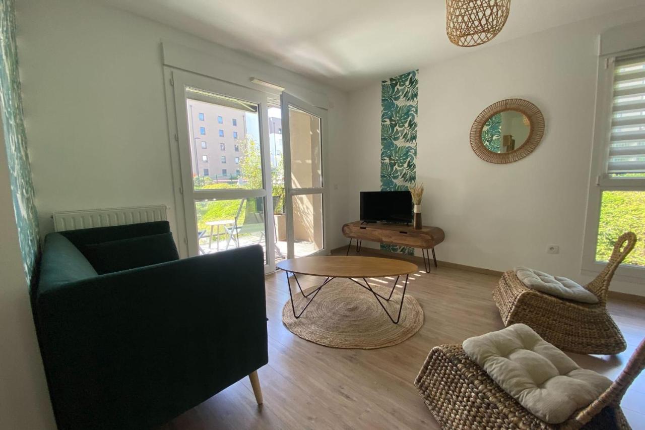 Spacious And Bright Nest In Эрувиль-Сен-Клер Экстерьер фото